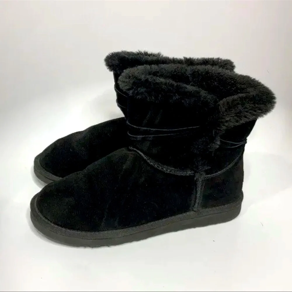 LAMO Women Thalia Suede Water Resistant Ankle Boots | Size 6 | Black |